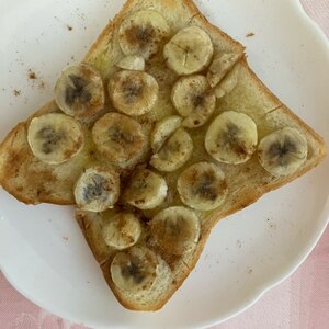 朝ごはんやおやつにピッタリ！バナナトースト